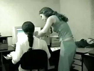 हॉट बीएफ मूवी सेक्सी में जर्मन प्लम्पर फोरसम में