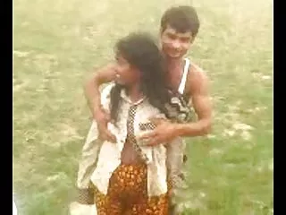ब्रिटिश गृहिणी गड़बड़ हो जाता सेक्सी मूवी एचडी में है