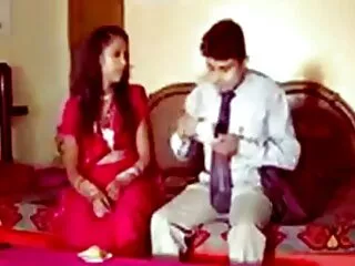 बस एक सेकंड के लिए अपनी सेक्सी मूवी हिंदी में आँखें बंद करो ..