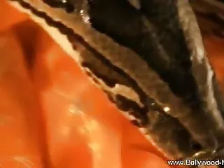 वह उन्हें दोनों और एक डीपी (FYFF) सेक्सी मूवी दिखाओ हिंदी में लेता है