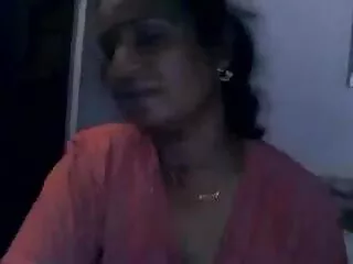 एक अच्छी बालों वाली बिल्ली के साथ हिंदी में फुल सेक्सी फिल्म गर्म इतालवी पत्नी