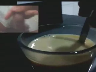 कैम मॉडल नग्न हॉट सेक्सी मूवी वीडियो में उतारने से पहले सेक्सी पोशाक दिखाती है