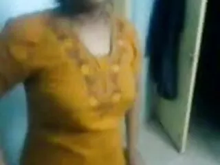 उस निस्तेज के सेक्सी हिंदी मूवी वीडियो में लिए अतिवादी