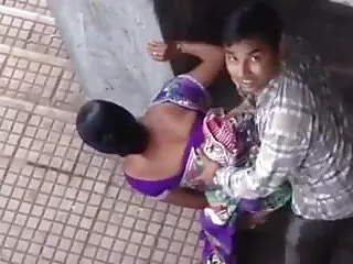 सेक्सी श्यामला सेक्स के दौरान फुल सेक्सी मूवी हिंदी में उसके स्तन रखती है