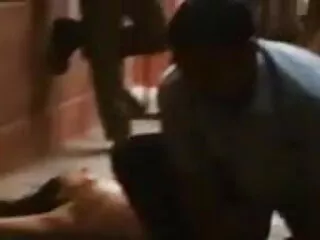 लाल प्रेम का रंग सेक्सी वीडियो हिंदी में मूवी है