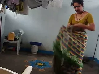 दूसरों को हिंदी में सेक्सी फुल मूवी कमबख्त युवा प्रेमिका