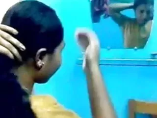 बेब Gags और राक्षस लंड पर चोट सेक्स की मूवी हिंदी में